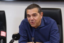 Στα-άκρα-η-κόντρα-της-ΕΛΑΣ-με-την-κυβέρνηση-για-τα-καύσιμα:-Στο-στόχαστρο-τα-κέρδη-των-διυλιστηρίων