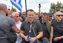Σάλος-με-την-αποδοχή-δωρεάς-του-Ηλία-Κασιδιάρη-σε-Σύλλογο-Γονέων-δημοτικού-σχολείου-στα-Μέγαρα