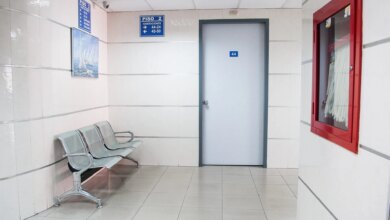«h-μητέρα-μου-πέθανε-από-αφυδάτωση»:-Νέες-καταγγελίες-για-κλινική-στη-Θεσσαλονίκη-που-έκανε-χημειοθεραπείες-χωρίς-άδεια