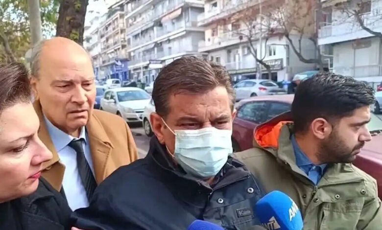 «Βλέπαμε-τον-άνθρωπο-μας-να-πεθαίνει-βασανιστικά»-–-Συγκλονίζει-ο-γιος-του-55χρονου-αστυνομικού-που-έμαθε-ότι-είχε-καρκίνο-έναν-χρόνο-αργότερα