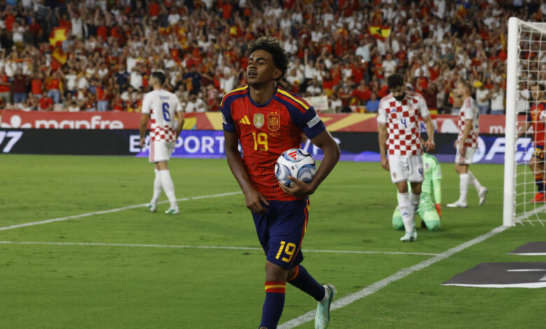 nations-league:-Ιστορικός-Γιαμάλ-στο-4-1-της-Ισπανίας-επί-της-Κροατίας-–-Η-Αγγλία-πέρασε-νικηφόρα-από-την-Πράγα