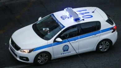 Τρίκαλα-–-Ανήλικος-δεν-σταμάτησε-σε-έλεγχο-και-μπήκε-ανάποδα-σε-μονόδρομο