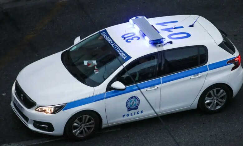 Τρίκαλα-–-Ανήλικος-δεν-σταμάτησε-σε-έλεγχο-και-μπήκε-ανάποδα-σε-μονόδρομο