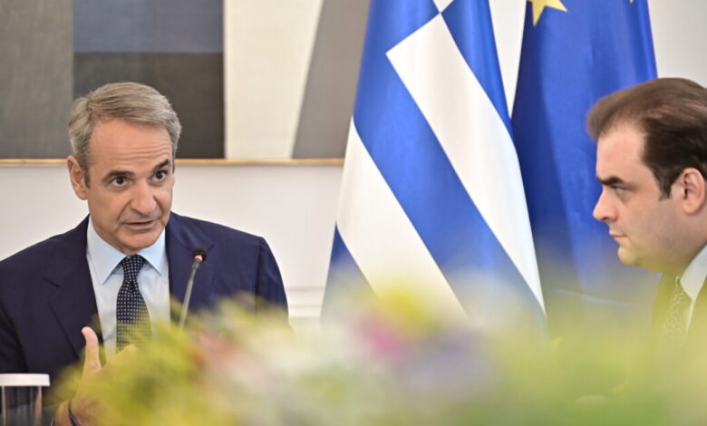 Αντιπολίτευση-για-τα-νέα-μέτρα-Μητσοτάκη:-«Παραδέχτηκε-το-ψέμα»,-«παράταση-του-Γολγοθά»,-«τσιρότα»