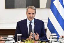 social-media-από-τα-15-στην-Ελλάδα-από-το-2027
