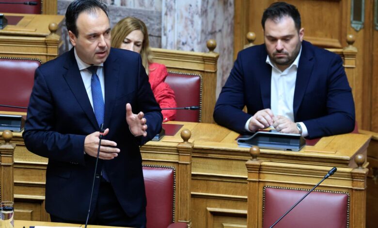 Δ.-Παπαστεργίου:-«Η-Δυτική-Μακεδονία-γίνεται-η-καρδιά-των-δεδομένων-και-της-Τεχνητής-Νοημοσύνης-για-όλη-τη-χώρα»