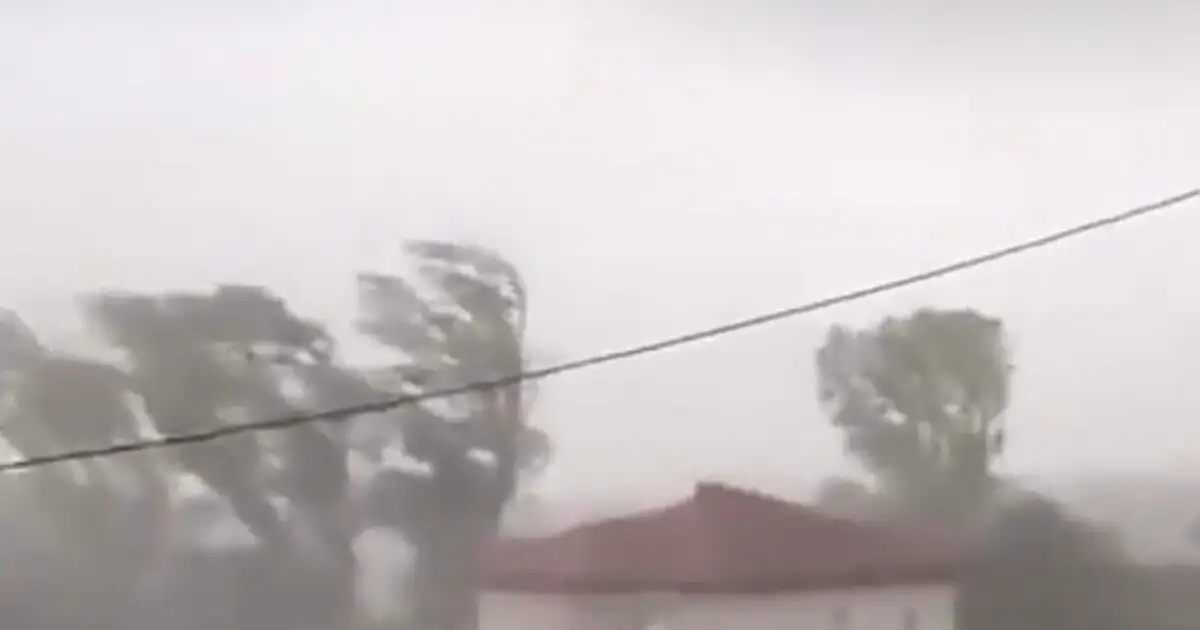 Πάργα:-Ανεμοστρόβιλος-σάρωσε-χωριά-–-Χωρίς-ρεύμα-τουλάχιστον-8-περιοχές