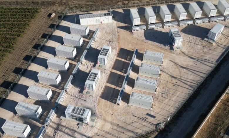 metlen-dolomiti-energia:-Εγκαινιάστηκε-το-νέο-σύστημα-αποθήκευσης-ενέργειας-με-μπαταρίες-25mw-στην-Απουλία