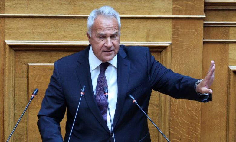 Μάκης-Βορίδης-για-Ντόρα-Μπακογιάννη:-Δεν-έχουν-υποπέσει-στην-αντίληψή-μου-φαινόμενα-αλαζονείας-στην-κυβέρνηση-–-Δεν-το-είπε-για-να-βλάψει-κάποιον