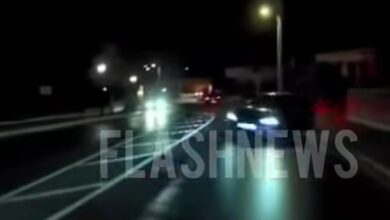 Βίντεο-από-σοκαριστικό-τροχαίο-στα-Χανιά:-Αυτοκίνητο-πέρασε-στο-αντίθετο-ρεύμα-και-έπεσε-πάνω-σε-ταξί