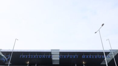 Θεσσαλονίκη:-Τρεις-μήνες-φυλακή-σε-42χρονο-Άγγλο-που-προκάλεσε-αναγκαστική-προσγείωση-αεροπλάνου-–-«Ήμουν-πολύ-μεθυσμένος»