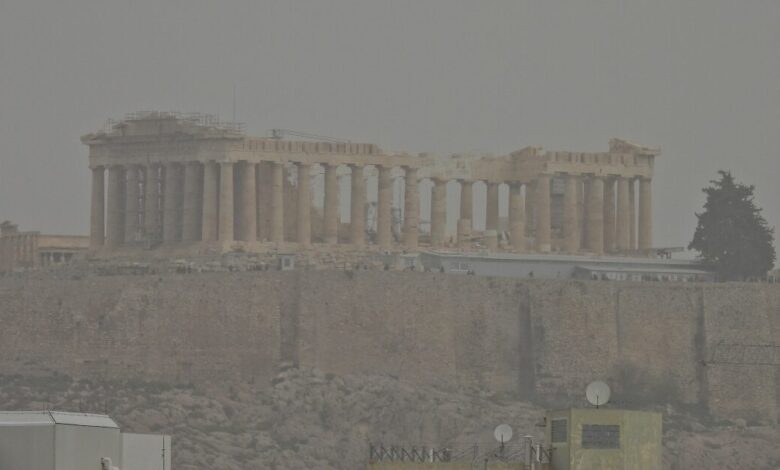 Καιρός-σήμερα:-Έως-37-βαθμούς-η-θερμοκρασία,-βροχές,-καταιγίδες-και-αφρικανική-σκόνη