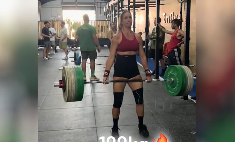 Η-Κατερίνα-Στικούδη-έκανε-deadlift-με-100-κιλά:-Οι-αντιδράσεις-στο-tiktok-για-τη-μέση-της