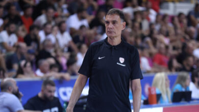 Μπαρτζώκας:-«Θα-παίξουν-στο-επόμενο-ματς-οι-Βεζένκοφ-και-Μιλουτίνοφ-–-Δεν-ψάχνουμε-παίκτη»