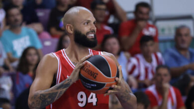 Ολυμπιακός-–-Φενερμπαχτσέ-82-77:-Οι-ερυθρόλευκοι-πήραν-το-φιλικό-ντέρμπι-στο-Ηράκλειο-και-προκρίθηκαν-στον-τελικό-του-τουρνουά