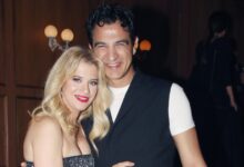 Η-Τζένη-Θεωνά-και-ο-Δήμος-Αναστασιάδης-βάφτισαν-τους-γιους-τους-με-νονό-τον-Αντίνοο-Αλμπάνη-–-«Από-σήμερα-είμαστε-οικογένεια»