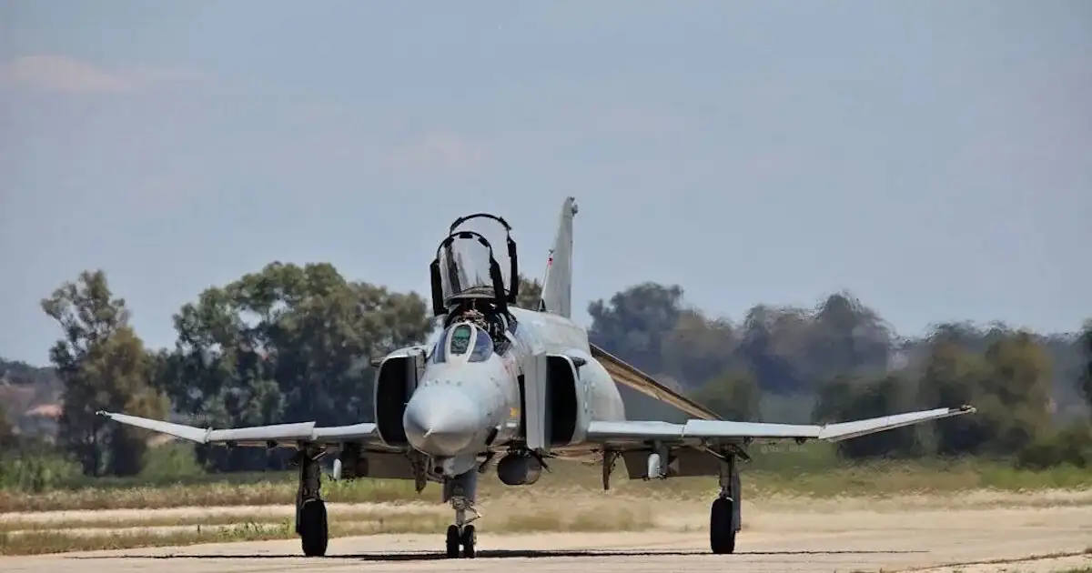 f-4-phantom:-Η-ιστορία-των-θρυλικών-μαχητικών-αεροσκαφών-της-Πολεμικής-Αεροπορίας