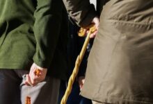 Συνταξιούχοι:-Στα-400-ευρώ-η-μόνιμη-ενίσχυση-για-2,2-εκατ.-–-Πληρωμή-κάθε-Νοέμβριο