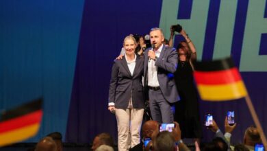 afd:-Η-Γερμανία-ζει-ξανά-τον-εφιάλτη-του-ναζισμού-–-Από-«κόμμα-των-καθηγητών»-απόλυτος-εκφραστής-του-πιο-ακραίου-λαϊκισμού