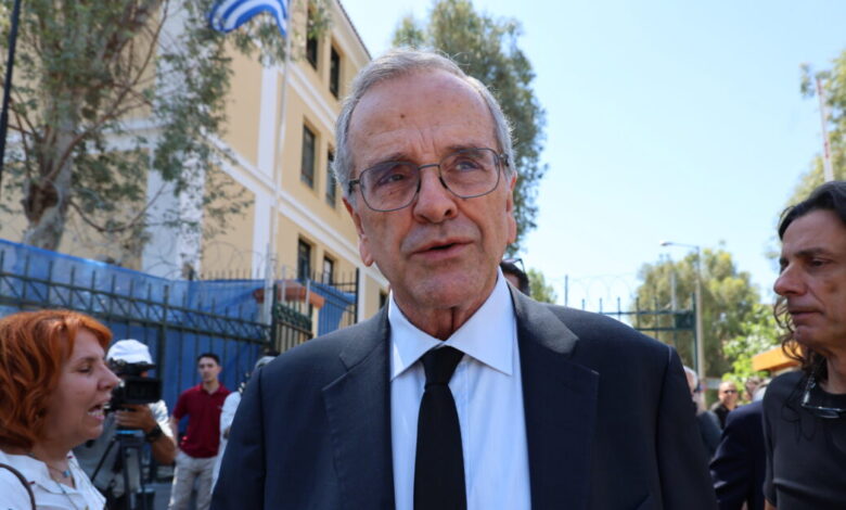 Αντώνης-Σαμαράς:-«Καταγάλανα»-τα-ψηφοδέλτιά-του-–-Ντινόπουλος,-Σαλμάς,-Παναγιωτόπουλος-και-Τζαβάρας-στο-υπό-ίδρυση-κόμμα