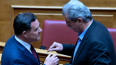 Ο-ΣΥΡΙΖΑ-ζητά-να-ανοίξει-ξανά-η-υπόθεση-με-τα-«αδιευκρίνιστα»-ποσά-του-Άδωνι-Γεωργιάδη