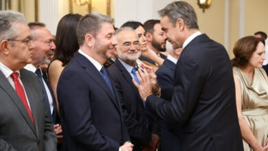 Ο-Ανδρουλάκης-ζητά-απαντήσεις-από-τον-Μητσοτάκη-για-την-«Ασπίδα-του-Αχιλλέα»:-«Είμαστε-ή-δεν-είμαστε-σε-ομηρία;»