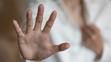 Φρίκη-στη-Βρετανία:-Στη-φυλακή-Νιγηριανός-για-σεξουαλική-κακοποίηση-σε-βάρος-19χρονης-–-«Χόρτασες-αρκετά,-κάποιος-όμορφος-σε-βίασε»