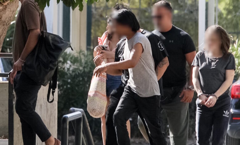 Νεκρό-βρέφος-στην-Κυψέλη:-Παραμένουν-προσωρινά-κρατούμενοι-οι-γονείς-και-ο-26χρονος-Αφγανός