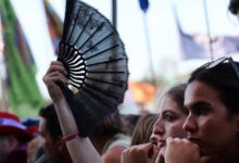 glastonbury-2027:-Για-πρώτη-φορά-πάνω-από-400-λίρες-το-εισιτήριο-–-Ανακοινώθηκαν-οι-ημερομηνίες-προπώλησης