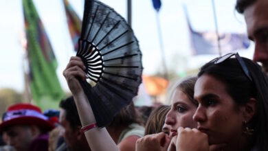 glastonbury-2027:-Για-πρώτη-φορά-πάνω-από-400-λίρες-το-εισιτήριο-–-Ανακοινώθηκαν-οι-ημερομηνίες-προπώλησης