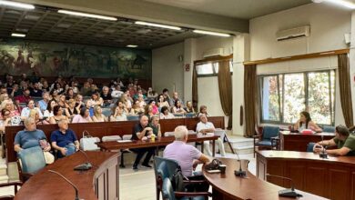 Σχολεία-Τρικάλων:-Νέο-πλαίσιο-χωρίς-Σχολικές-Επιτροπές