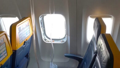 Η-ryanair-αμφισβητεί-ότι-ο-Σέρβος-επιβάτης-βγήκε-από-το-παράθυρο-του-αεροσκάφους-στην-πτήση-«θρίλερ»-στην-Ελλάδα