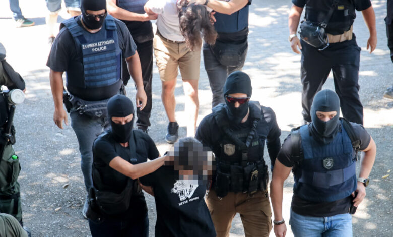 Βάγια-Νέστορα:-Προθεσμία-πήραν-ακόμα-2-κατηγορούμενοι-για-την-εμπρηστική-επίθεση-στη-Θεσσαλονίκη