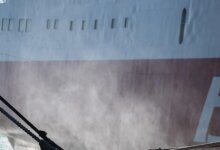 Καιρός:-Παραμένει-το-απαγορευτικό-απόπλου-σε-Πειραιά,-Ραφήνα-και-Λαύριο-–-Δεν-θα-γίνουν-τα-βραδινά-δρομολόγια-για-Κρήτη