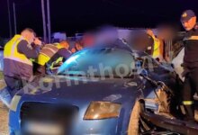Σοβαρό-τροχαίο-στο-Δέλτα-Κορίνθου-με-σύγκρουση-δύο-αυτοκινήτων-που-έγιναν-άμορφες-μάζες-–-Βίντεο-και-φωτογραφίες