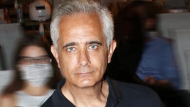 Σωκράτης-Αλαφούζος:-«Η-μανούλα-μου-όταν-έμεινε-έγκυος-σκέφτηκε-να-με-ρίξει»