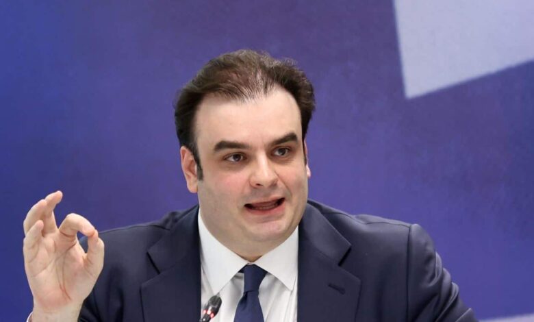 Τεχνητή-νοημοσύνη:-Ποιες-αλλαγές-πρέπει-να-γίνουν-σύμφωνα-με-τον-Πιερρακάκη
