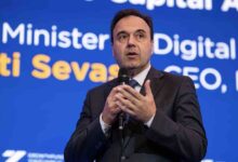 Παπαστεργίου:-Πώς-θα-λειτουργήσει-η-επαλήθευση-ηλικίας-και-τι-προβλέπεται-για-τις-ηλικίες-13-15