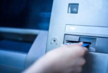 e-ΕΦΚΑ-και-ΔΥΠΑ:-Ποιοι-πάνε-στα-ΑΤΜ-έως-και-αύριο-–-Αναλυτικά-οι-πληρωμές