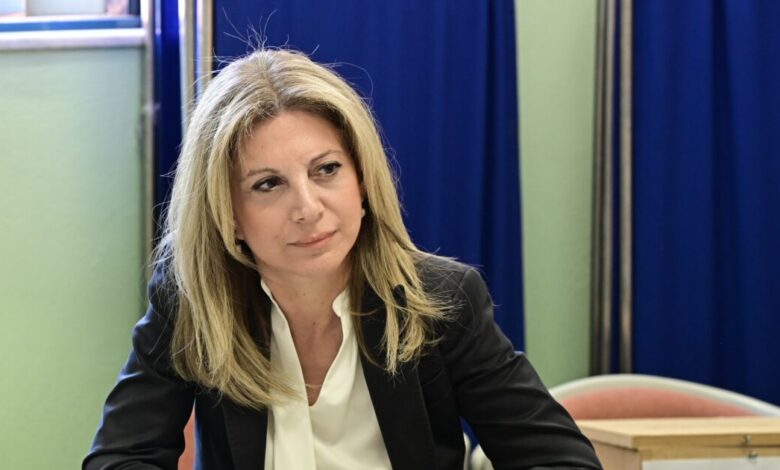 Μαρία-Καρυστιανού:-Την-Τετάρτη-έγινε-ο-έλεγχος-στο-ιατρείο-μου-–-Δεν-απαγορεύεται-το-μηχάνημα-βιοσυντονισμού