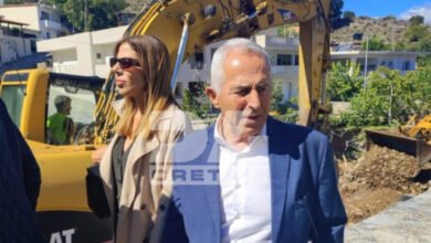 Ευάγγελος-Αποστολάκης:-Πρώτη-επίσημη-εμφάνιση-με-το-ΠΑΣΟΚ-–-Στην-Κρήτη-με-κλιμάκιο-του-κόμματος