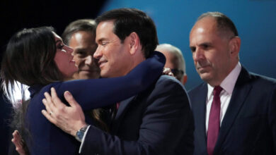 Η-Κίμπερλι-Γκίλφοϊλ-καλωσόρισε-τον-Μάρκο-Ρούμπιο-στην-Αθήνα:-«Η-σχέση-ΗΠΑ-και-Ελλάδας-δεν-ήταν-ποτέ-ισχυρότερη»