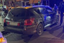 Θεσσαλονίκη:-Καταδίωξη-καταγράφηκε-σε-live-μετάδοση-–-Οδηγός-που-μετέφερε-μετανάστες-τράκαρε-ΙΧ-και-διέφυγε-πεζός