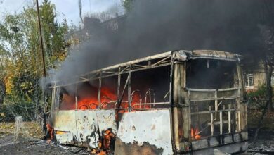 Ουκρανία:-33-νεκροί-και-18-τραυματίες-μετά-από-ρωσικό-χτύπημα-σε-δύο-λεωφορεία-στο-Κραματόρσκ