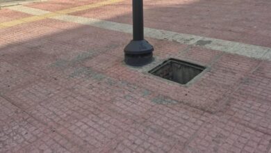 Πειραιάς:-Έκλεψαν-23-καπάκια-φρεατίων-από-την-οδό-Κλεισόβης