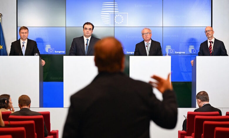 bloomberg:-Στον-«πάγο»-από-το-eurogroup-το-αίτημα-Ελλάδας-και-Ιταλίας-για-επέκταση-της-δημοσιονομικής-ευελιξίας-λόγω-της-ενεργειακής-κρίσης