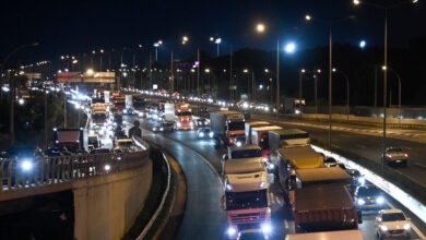 Τροχαίο-με-4-μοτοσικλέτες-στην-Αθηνών-–-Κορίνθου,-στο-ύψος-της-Αττικής-oδού:-Σημαντικές-καθυστερήσεις
