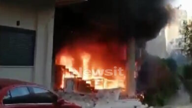 Θεσσαλονίκη:-Φωτιά-σε-ισόγειο-διαμέρισμα-–-30χρονη-υπέστη-εγκαύματα,-«ακούσαμε-ένα-μεγάλο-μπαμ»