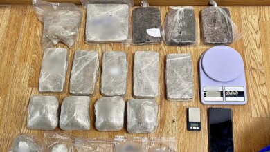 Ζεφύρι:-Έφοδος-της-ΕΛΑΣ-σε-σπίτι-29χρονου-–-Βρέθηκε-ηρωίνη-και-κοκαΐνη-αξίας-άνω-των-150.000-ευρώ