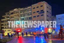 Βόλος:-10-νεαροί-σταμάτησαν-ταξί-στην-παραλία,-κατέβασαν-τους-επιβάτες-και-τους-ξυλοκόπησαν-–-Ένας-τραυματίας